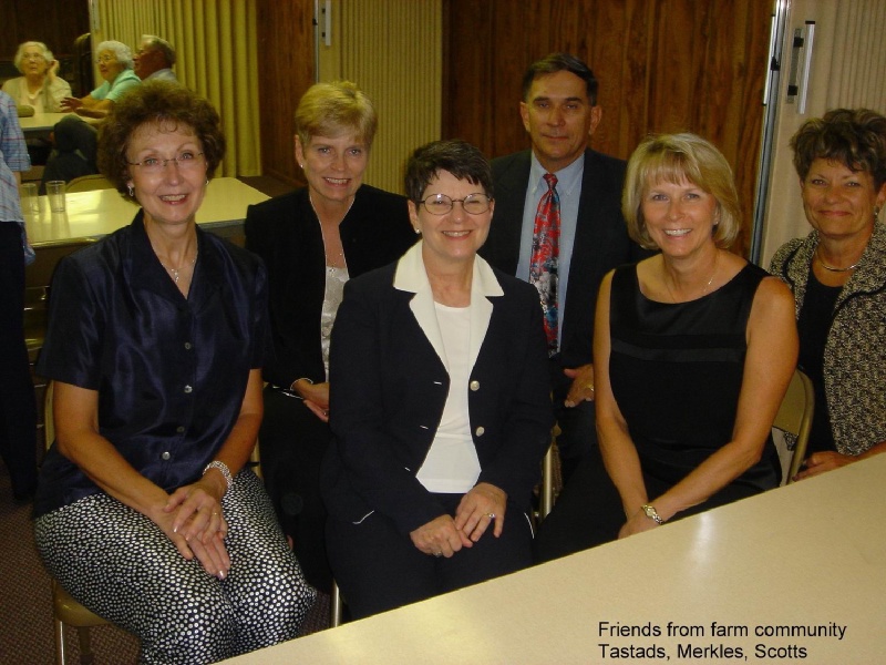 2004-07-29-36 Mom's Funeral.jpg